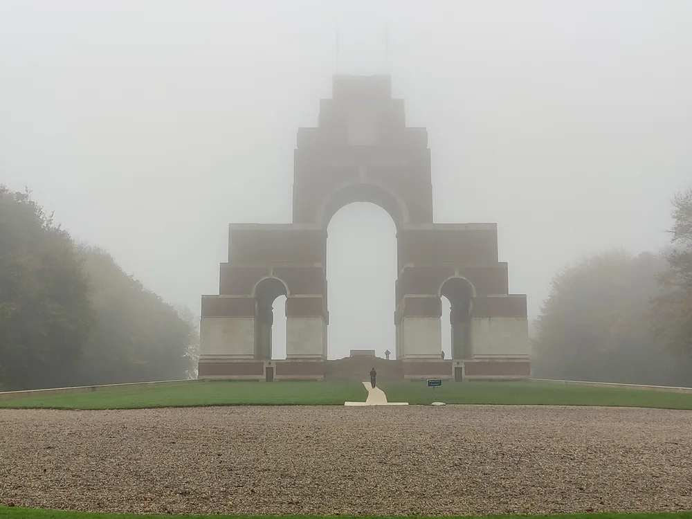 Das Denkmal von Thiepval für die Vermissten der Somme