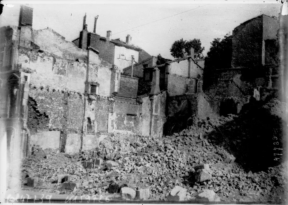 Blick auf Verdun an der Maas während des Krieges